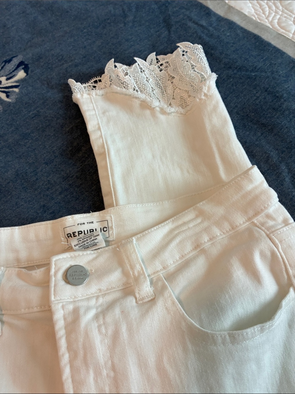 For The Republic White Lace Hem Skinny Jeans